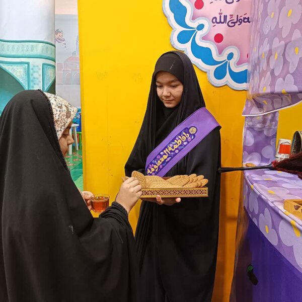 ویژه‌برنامه هیئت کودک زیر گنبد طلا در شب «لیله‌الرغائب»