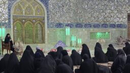 دریافت محبت از غیر خدا، انسان را از مسیر ایمان دور می‌کند