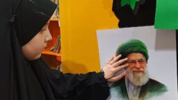 به همت خادمین هیئت زیر گنبد طلا خیمه عزای رهبر شهید و اعلام انزجار از ظالمین جهان برپا گردید