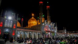 بیعت مردم در شب قدر با رهبر سوم انقلاب اسلامی سید مجتبی حسینی خامنه‌ای