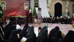 اجتماع دانشگاهیان استان قم و بیعت با رهبر عظیم‌الشان انقلاب اسلامی ایران در حرم مطهر حضرت معصومه سلام الله علیها