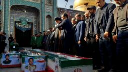 تشییع پیکر پاک شهدای صهیونیستی و آمریکایی با حضور پرشور مردم قم در حرم مطهر حضرت معصومه سلام الله علیها