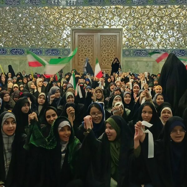 دختران ایران در محفل معصومانه حاضر شدند