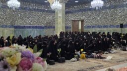 مراسم تقدیر از اساتید پاسخگویی مسائل شرعی در حرم مطهر برگزار شد