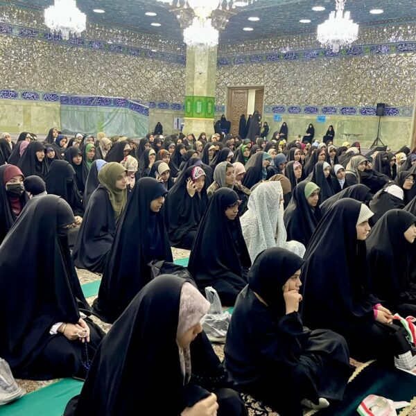 مهم ترین ابزار یک نوجوان در جامعه بصیرت است