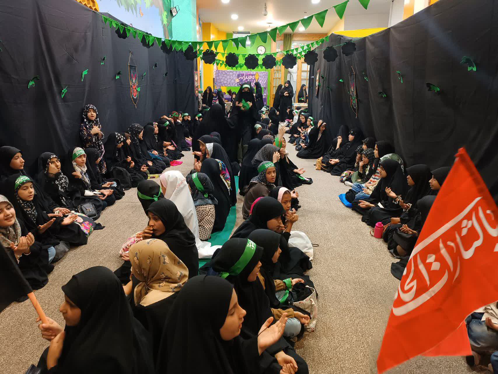 برگزاری مراسم معنوی «خیمه مادر» در هیئت زیر گنبد طلا