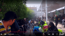 حال و هوای خدمت به زائران اربعین حسینی در موکب آستان مقدس حضرت فاطمه معصومه علیهاالسلام در عمود ۱۰۸۰