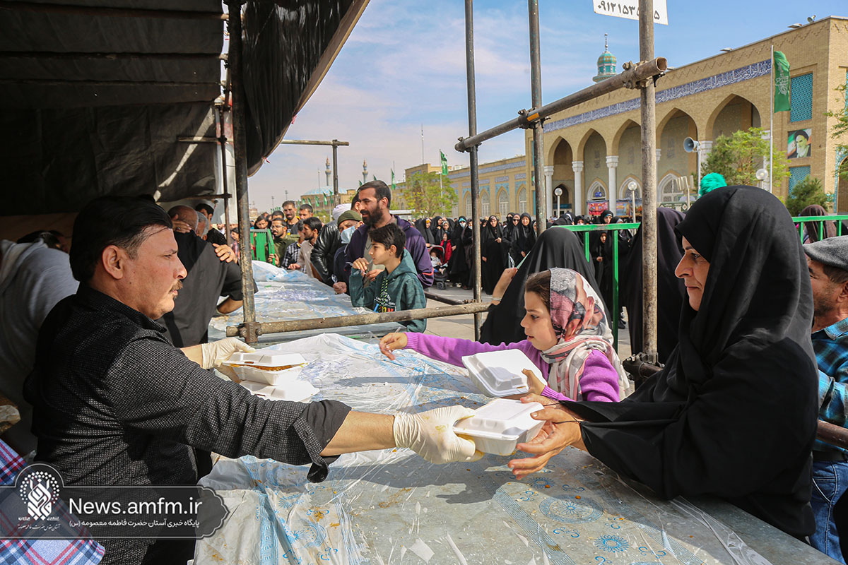 گزارش تصویری خدمت‌رسانی موکب‌ها در سالروز شهادت حضرت فاطمه زهرا(س)