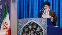صلاة الجمعة بإقامة قائد الثورة الإسلامية السيد الخامنئي في العاصمة طهران