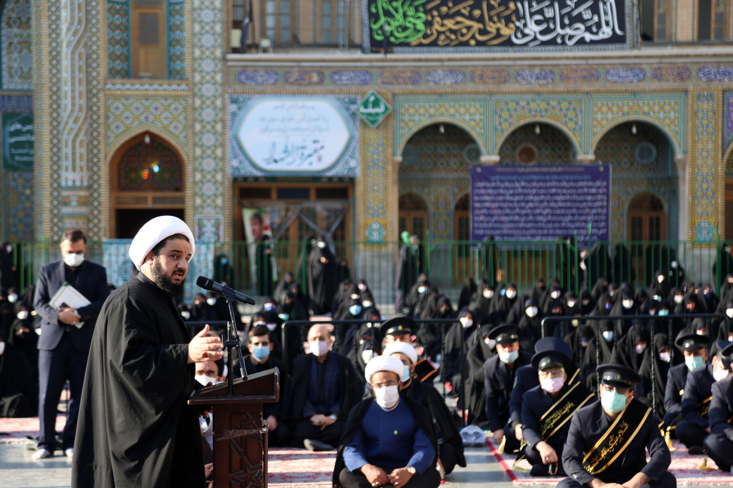 informe fotográfico / Ceremonia de lectura del sermón de los sirvientes del santuario sagrado de la santa Fatima Masuma (as) en el aniversario del martirio de Hazrat Musa ibn Ja’far (as)