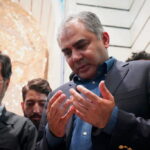 پاکستان کے وزیر داخلہ سید محسن نقوی کی حرم حضرت فاطمہ معصومہ قم سلام اللہ علیہا کے روضہ مبارک پر حاضری ۔
