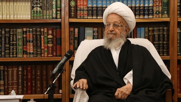 Ayatollah Makarem Shirazi: Blood of Martyred Leader Must Be Avenged Through Justice Ayatollah Makarem Shirazi: Blood of Martyred Leader Must Be Avenged Through Justice